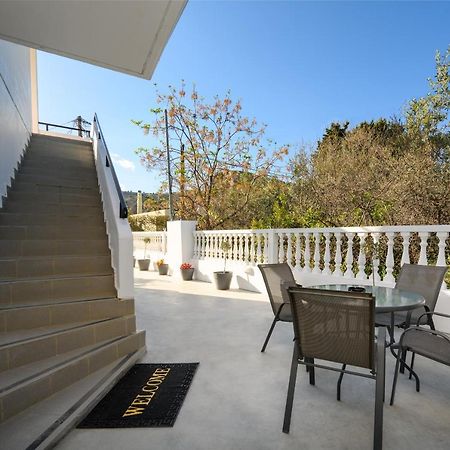 Afroditi Superior Apartments 아크앤젤로스 외부 사진