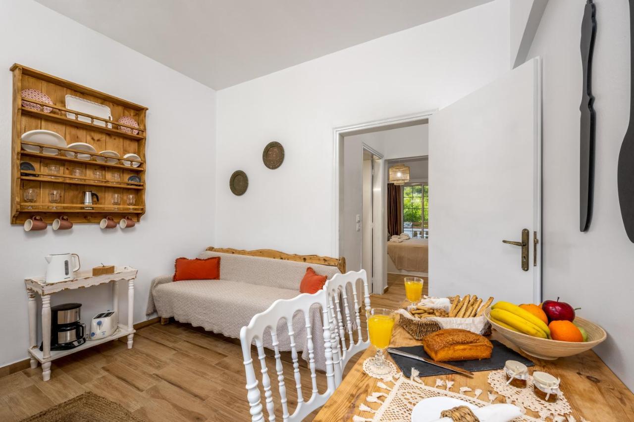 Afroditi Superior Apartments 아크앤젤로스 외부 사진